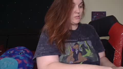 Snapshot of toxiclilly chatting on October 29, 7:32 am Lilly Miss Mistress Goddess Maam Queen Boss online show from October 29, 7:32 am