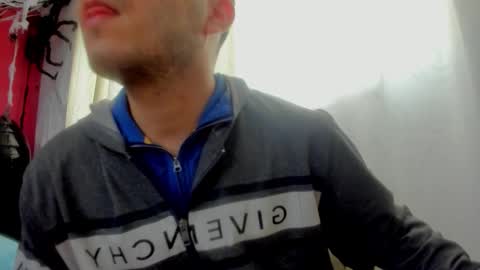 Snapshot of toxiclove01 chatting on October 13, 1:55 pm toxiclove01 online show from October 13, 1:55 pm