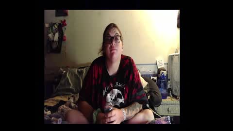 Toxiclove1311 online show from September 29, 12:05 am