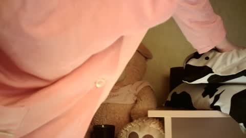 toxiquenude online show from December 28, 1:49 pm