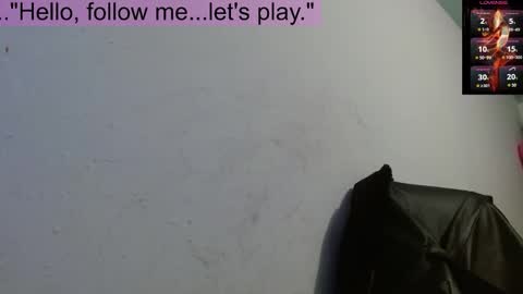 Snapshot of toxxxic_cams chatting on October 1, 6:52 am toxca69 online show from October 1, 6:52 am