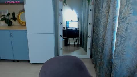 Kate online show from February 28, 5:26 am