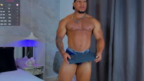 Travis online show from September 17, 12:29 pm