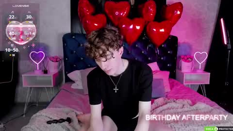 TrevorBenson online show from February 16, 6:10 pm