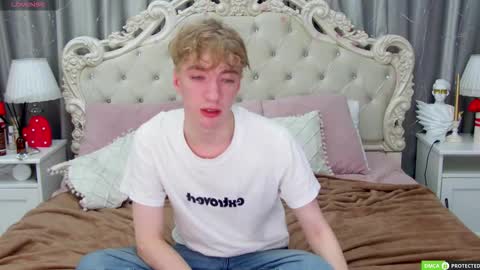 TrevorBenson online show from October 11, 8:46 am