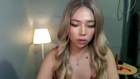 Snapshot of trexie_fucks15 chatting on October 8, 3:59 am trexie_fucks15 online show from October 8, 3:59 am