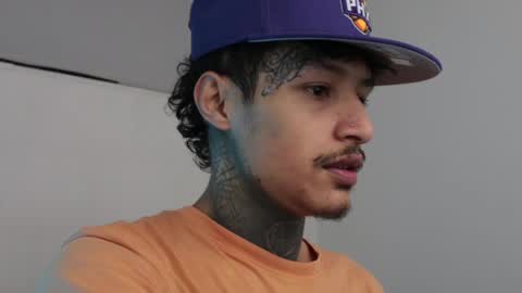 - trieone online show from February 15, 5:09 am