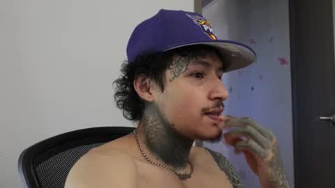 - trieone online show from September 16, 3:57 pm