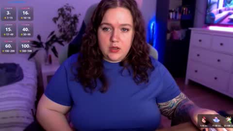 Snapshot of trinititi chatting on October 1, 7:58 am Tina online show from October 1, 7:58 am