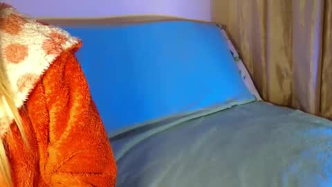 Tony and Kristina wait you everyday start 2230-0000 GMT online show from October 6, 6:16 pm