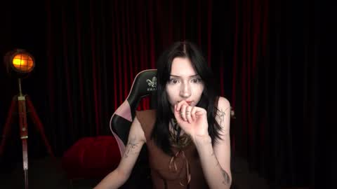 Snapshot of trix_void chatting on October 16, 9:10 am trix_void online show from October 16, 9:10 am