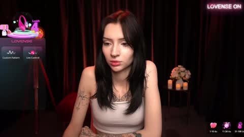 Snapshot of trix_void chatting on November 12, 10:15 am trix_void online show from November 12, 10:15 am