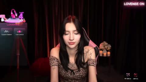 Snapshot of trix_void chatting on November 13, 10:25 am trix_void online show from November 13, 10:25 am