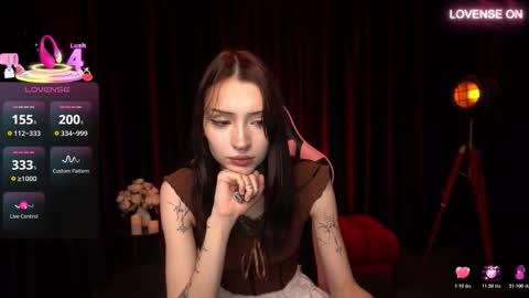 Snapshot of trix_void chatting on December 4, 10:46 am trix_void online show from December 4, 10:46 am