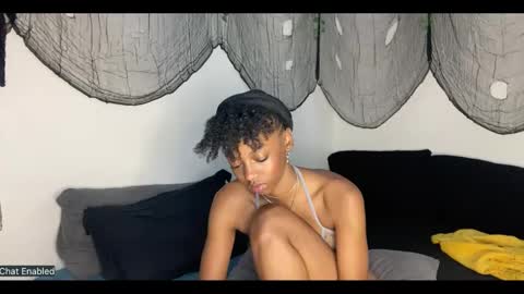 trixie_luv online show from September 23, 3:04 pm