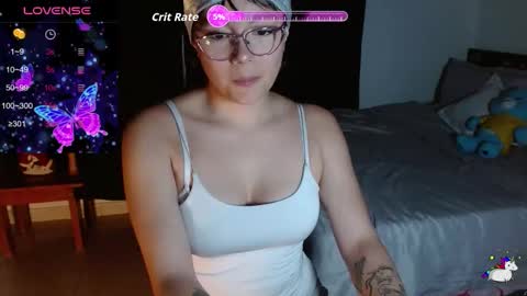 Kitty online show from November 26, 4:24 am