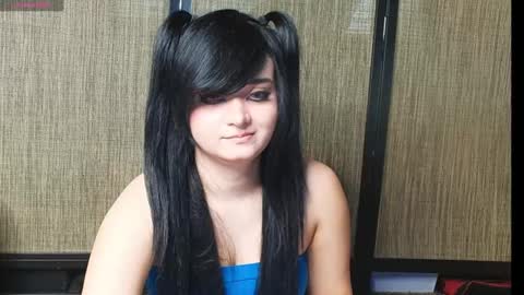 trixiedoescamcam online show from January 27, 5:26 pm