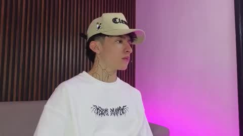 Troy online show from September 10, 7:36 pm