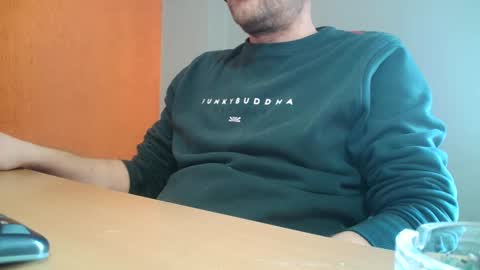 truble_78 online show from February 26, 9:21 am