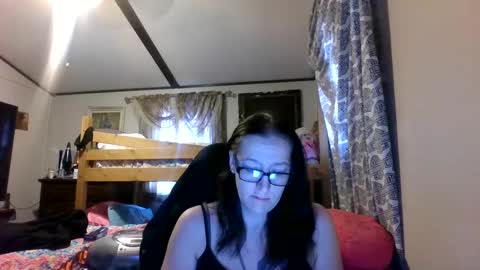 TruckersWifeToBe online show from December 17, 3:17 pm