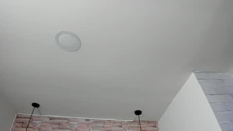   online show from December 5, 12:11 pm