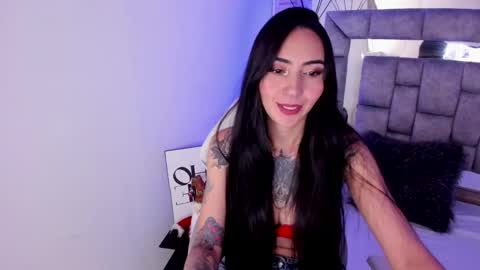   online show from December 24, 3:05 pm