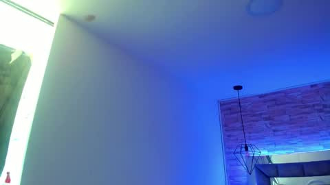   online show from December 31, 11:53 am