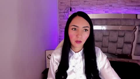   online show from January 29, 4:52 pm