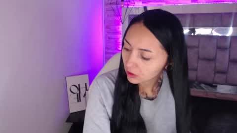   online show from February 11, 12:16 pm