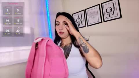   online show from October 7, 5:43 pm