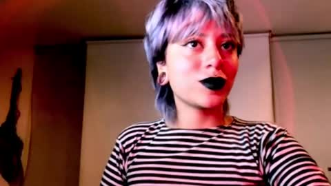 Cait online show from February 2, 6:15 am