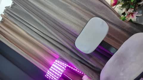 Snapshot of ts_chloexxx chatting on December 12, 11:50 am Chloe online show from December 12, 11:50 am