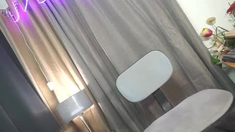 Snapshot of ts_chloexxx chatting on February 25, 10:26 am Chloe online show from February 25, 10:26 am