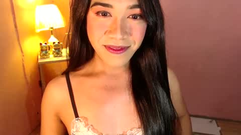 Snapshot of ts_romantika69 chatting on January 11, 5:52 am The Girl Named Romantika online show from January 11, 5:52 am