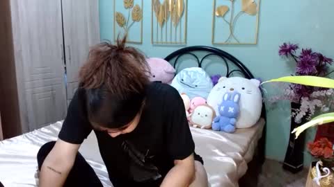 SHENA  online show from January 31, 3:22 pm