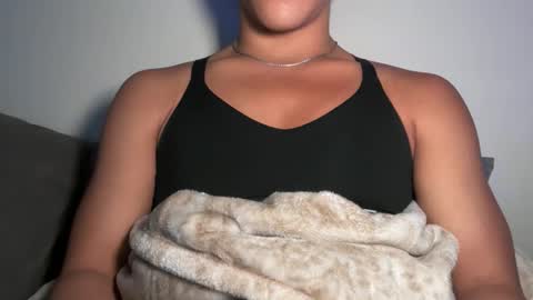 Snapshot of tsj777 chatting on November 20, 6:24 am tsj777 online show from November 20, 6:24 am