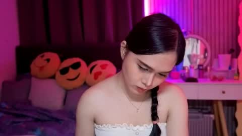 Bella Ratbu online show from November 5, 6:30 pm