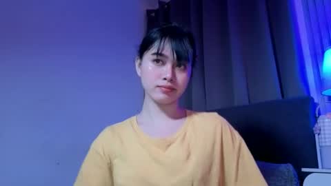 Bella Ratbu online show from December 1, 2:22 pm