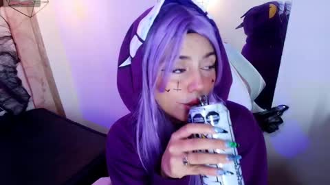 Tsukineko online show from November 14, 3:05 am