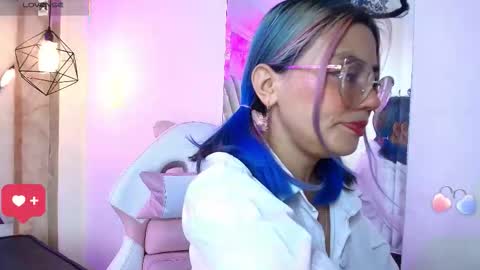 Tsukineko online show from November 21, 2:32 am