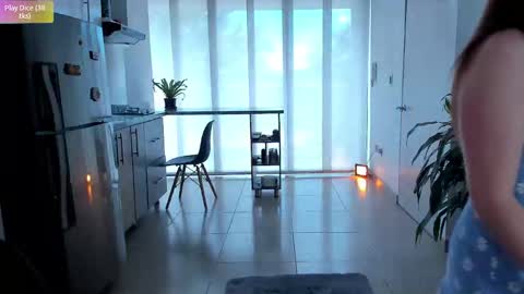 Tsuky online show from October 1, 8:15 pm