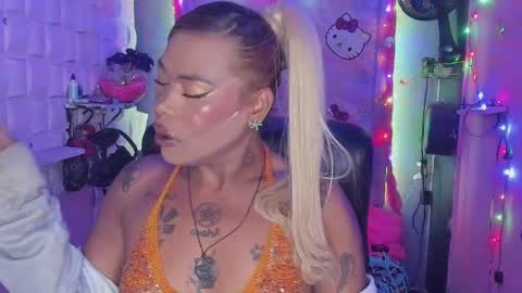 BellaRoxanna online show from January 8, 5:59 pm