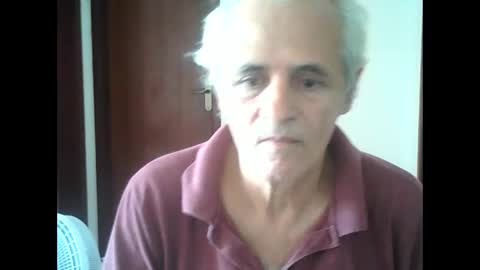 Snapshot of tuamigo8a chatting on February 11, 4:02 pm Siveomeves online show from February 11, 4:02 pm