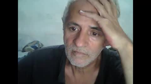 Snapshot of tuamigo8a chatting on September 21, 8:32 pm Siveomeves online show from September 21, 8:32 pm