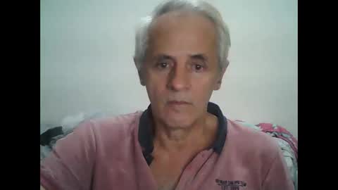 Snapshot of tuamigo8a chatting on October 26, 4:18 am Siveomeves online show from October 26, 4:18 am