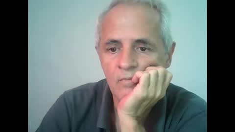 Snapshot of tuamigo8a chatting on December 14, 3:39 pm Siveomeves online show from December 14, 3:39 pm