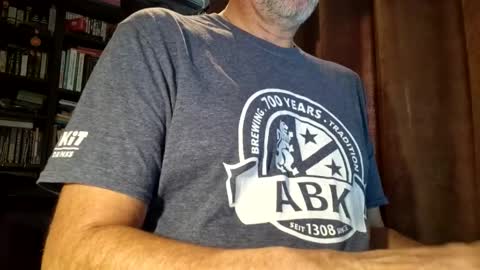 tubsy6868 online show from December 3, 12:25 pm