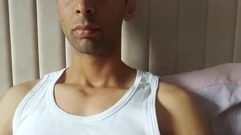 Snapshot of tunisiensexyguy chatting on December 2, 12:51 pm TunisienSexyGuy online show from December 2, 12:51 pm