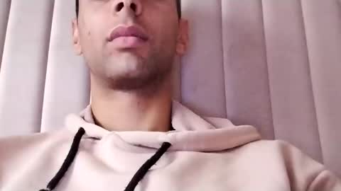 Snapshot of tunisiensexyguy chatting on January 17, 2:50 pm TunisienSexyGuy online show from January 17, 2:50 pm