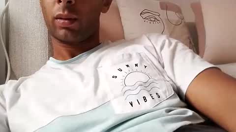 Snapshot of tunisiensexyguy chatting on October 19, 1:23 pm TunisienSexyGuy online show from October 19, 1:23 pm